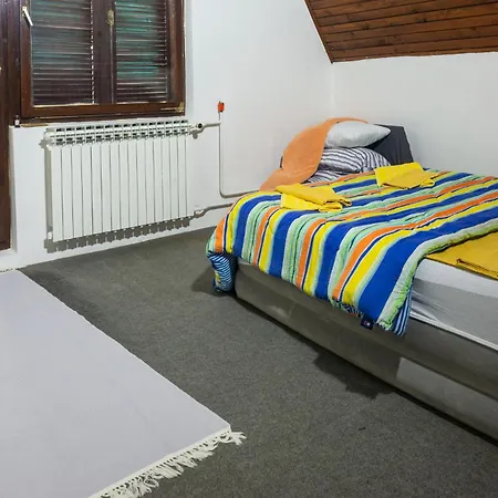 Vikendica Solitudo House Tuzla Holiday home *